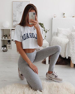 Outfit With Grey Leggings: Legging Outfits,  Casual Outfits  