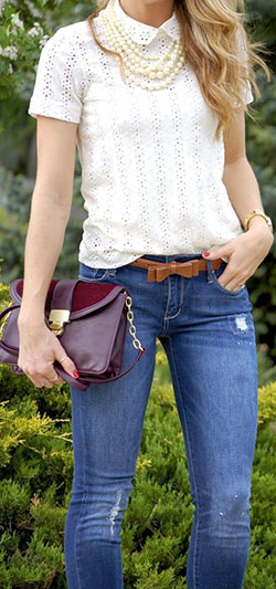 Blue Jeans Top Combination, Peter Pan collar, Polo neck: blue jeans outfit,  Ripped Jeans,  Crop top,  Polo neck,  Casual Outfits  