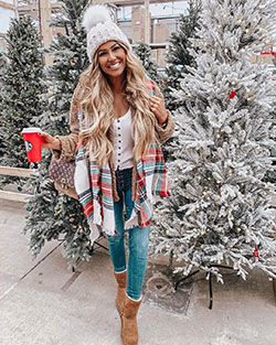 Flashy style for christmas outfit ideas 2019, Christmas Day: winter outfits,  Christmas Day,  Christmas tree,  Uggs Outfits  