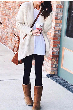 Outfits With Uggs: Slim-Fit Pants,  Snow boot,  Uggs Outfits  