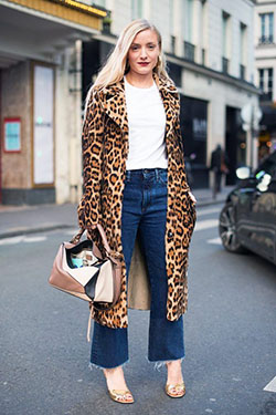 Animal print street style, Animal print: Fur clothing,  Animal print,  Street Style,  Jacket Outfits  