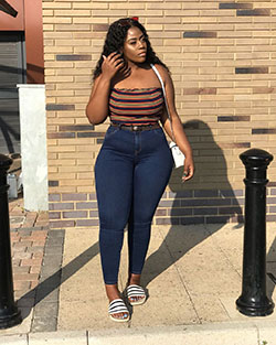 Thick Girl Summer Lookbook Outfit Ideas, Slim-fit pants, Denim skirt: summer outfits,  Denim skirt,  Slim-Fit Pants,  Clothing Ideas,  Capri pants  