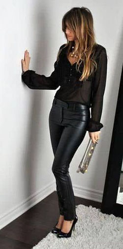 Leggins como combinarlos outfit, Flight jacket: black pants,  Dress code,  Leather Pant Outfits  