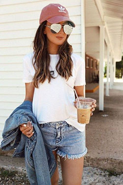Casual summer outfits for teenage girl: Baseball cap,  Spring Outfits,  Casual Outfits  