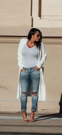 Long sweater with jeans, Slim-fit pants: Plus size outfit,  Ripped Jeans,  Slim-Fit Pants,  shirts  