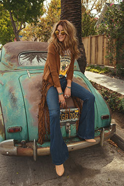 Tall girl outfit ideas 70s hippie fashion, Bohemian style: Bohemian style,  Bootcut Jeans  