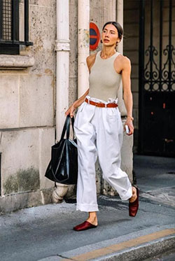 Europe most liked looks com rasteirinha, Street fashion: Denim skirt,  Cute outfits,  Street Style  