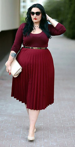 Plus size women working outfit: Evening gown,  Plus size outfit,  Smart casual,  Formal wear,  Casual Outfits  