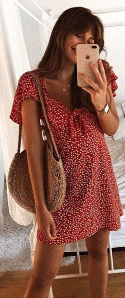 Brunch Outfit Ideas, Polka dot, Sleeveless shirt: Crop top,  Sleeveless shirt,  Casual Outfits,  Brunch Outfit  