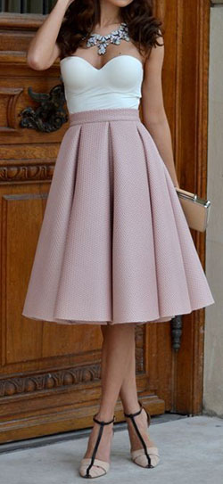 High waisted skirts outfits, Swing skirt: Sleeveless shirt,  shirts,  Strapless dress,  Pencil skirt,  Skirt Outfits,  Swing skirt  