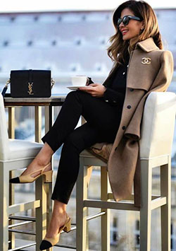 Elegant classy winter outfits, Street fashion: winter outfits,  College Outfit Ideas,  Street Style,  Casual Outfits  