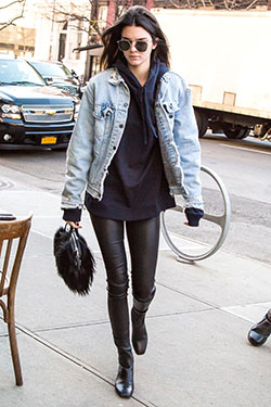 Winter Oversized Denim Jacket Outfit: Kylie Jenner,  Jean jacket,  Kendall Jenner,  Kanye West,  Street Style,  Denim jacket  