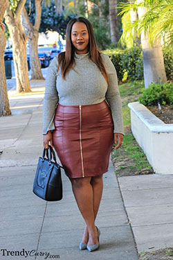 Trendy Curvy Plus Size Fashion & Style Blog Leather Skirt Outfits Ladies: Plus size outfit,  Classy Leather Skirt,  Cute Leather Skirt,  Leather Skirt Outfit,  Leather Short Skirt,  Plus Size Skirt  