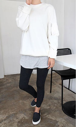 Leggings and slip on sneakers: Casual Outfits,  Joggers Outfit  