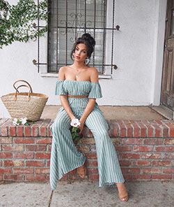 Chic Summer Outfit Ideas For 2020: summer outfits  
