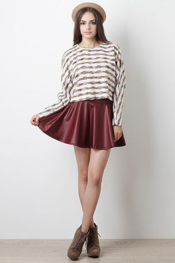 Lovely and desirable fashion model: Mini Skirt Outfit  