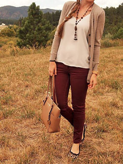 Beautiful Wine Colored Pants Outfits Ideas For Job Interveiw: Casual Outfits,  Trendy Burgundy PantsOutfit,  Wine Colored Pants  