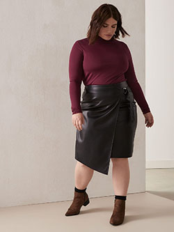 Faux-Leather Asymmetric Skirt Leather Skirt Outfits Images: Plus size outfit,  Leather Skirt Outfit,  Leather Short Skirt  