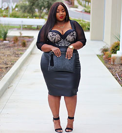 Make him drool Leather Skirt Outfits Ladies: Plus size outfit,  Leather Skirt Outfit,  Classy Leather Skirt,  Leather Short Skirt  