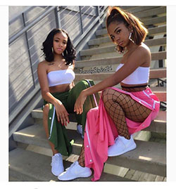 Instagram baddie best friend outfits: Crop top,  Sleeveless shirt,  Casual Outfits,  Tube Tops Outfit  