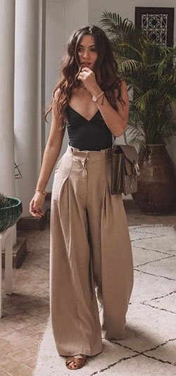 Beautiful High Waist Palazzo Pants For Date: party outfits,  Palazzo Outfit Ideas,  Palazzo Fashion,  Palazzo Flared Pants,  Palazzo For Ladies,  Palazzo And Tops  