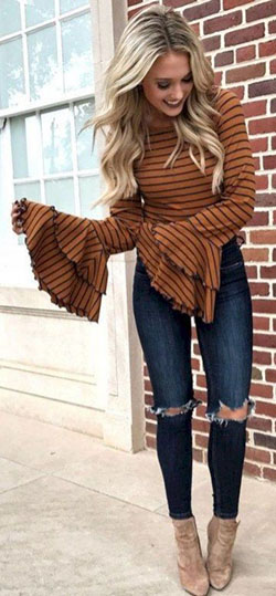 Cute outfits for winter, Winter clothing: winter outfits,  Christmas jumper,  Casual Outfits,  Bell Sleeve Tops Outfit  