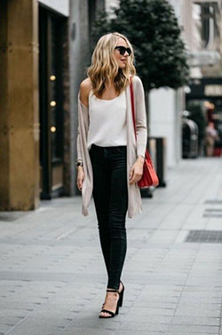 Outfits with black heels, High-heeled shoe: High-Heeled Shoe,  Casual Outfits,  Long Cardigan Outfits  