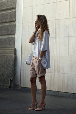 Knee Length Shorts Outfits Plus Size: Bermuda shorts,  Shorts Outfit,  Street Style,  Casual Outfits  