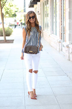 Outfits With White Denim, Louis Vuitton Favorite, CHANEL Boy Chanel, Outfits With White Denim