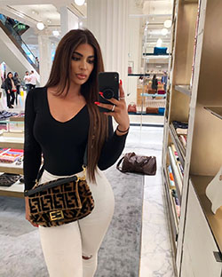 Casual Look From Sofia Instagram: Fashion Nova,  Street Style,  College Party Outfits  