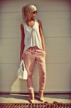 Spring summer outfit ideas, Casual wear: Harem pants,  Street Style,  Casual Outfits,  Joggers Outfit  