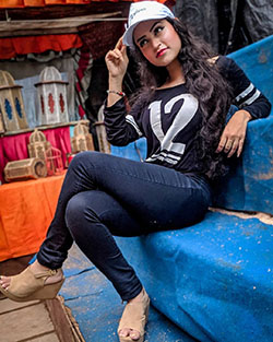 Farhina Parvez Jarimari Instagram, Hiba Nawab, Photo shoot: Photo shoot,  Farhina Parvez Jarimari,  Farhina Parvez  