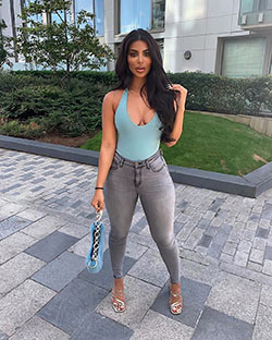 Casual wear by Sofia Instagram: Casual Outfits,  College Party Outfits  