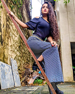 Exotic styles for fashion model, Farhina Parvez Jarimari: Photo shoot,  Farhina Parvez Jarimari,  Farhina Parvez  