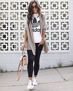 √84 Street Style Women Fashion 2019 for Winter to Spring #womenfashion #winter... | Outfit Ideas 2020: Womens clothing,  FASHION,  Outfit Ideas,  Spring Outfits,  Stylevore,  winter outfits,  Street Style,  Fashion week  