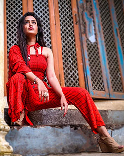 Farhina Parvez Jarimari Instagram, Formal wear, Photo shoot: Formal wear,  Photo shoot,  Farhina Parvez Jarimari  