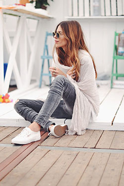 Lazy day summer outfit, Casual wear: FASHION,  Denim Outfits,  Casual Outfits,  Long Cardigan Outfits  