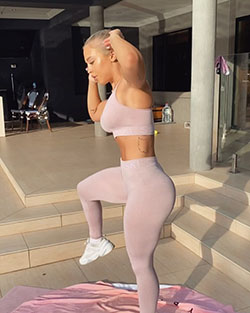 Awesome Insta Pic of Actress Tammy Hembrow: Hot Instagram Models,  Hot Girls Instagram,  Hot Fitness Babes,  Model Tammy Hembrow,  Hot Insta Pics,  Tammy Hembrow,  Hot Insta Models,  Hot Tammy Hembrow  