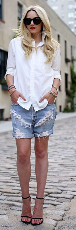 boyfriend shorts Loose Knee Length Shorts Outfits: Shorts Outfit,  Casual Outfits  
