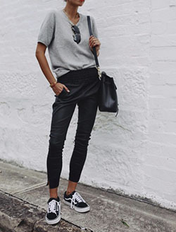 Jogger pants outfit ideas, Casual wear: Casual Outfits,  Print Joggers,  Joggers Outfit  