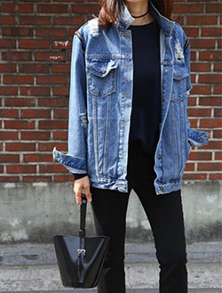 Shorts Summer Denim Jacket Outfit: Jean jacket,  Slim-Fit Pants,  Lapel pin,  Mom jeans,  Denim jacket  