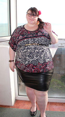 Casual Church Plus Size Pencil Skirt Outfits: Leather Skirt Outfit,  Classy Leather Skirt,  Cute Leather Skirt,  Leather Short Skirt  