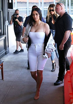 Kim kardashian white shorts: Kim Kardashian,  Los Angeles,  Bermuda shorts,  Shorts Outfit  