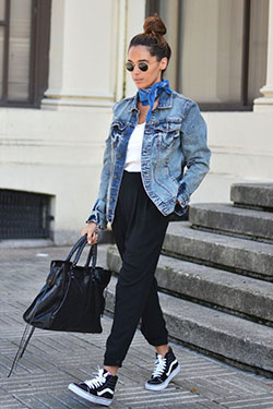 Best style of outfit denim, Jean jacket: Jean jacket,  Street Style,  Casual Outfits,  Joggers Outfit  