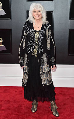 EMMYLOU HARRIS at the 2018 Grammys, Red Carpet Outfit: Outfit Ideas,  Celebrity Outfits,  celebrity pictures,  Red Carpet Dresses,  Red Carpet Hairstyle,  Beautiful Celebs Pics,  Grammys  