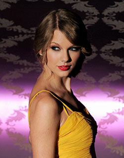 Golden | Taylor Swift Stylevore: Celebrity Fashion,  hottest celebs,  cute celebrity pics,  Taylor Swift,  Taylor Swift outfit,  hot Taylor Swift,  Stylevore,  Golden  