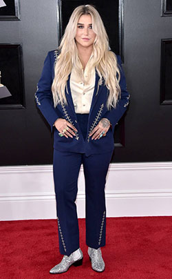 KESHA at the 2018 Grammys, Red Carpet Best Dress: Dresses Ideas,  Red Carpet Dresses,  Celebrity Outfits,  celebrity pictures,  Award Functions,  Beautiful Celebs Pics,  Grammys  