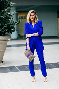 Royal blue suit for women: Slim-Fit Pants,  Royal blue,  Blazer Outfit,  Formal wear  