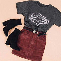 Trendy Country Concert    Comfortable Outfits For Teenagers: Casual Outfits,  Concert Outfits,  Cute Concert Outfits  