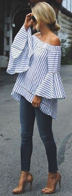Bell SleeveTop With Denim: shirts,  Bell sleeve,  Casual Outfits,  Bell Sleeve Tops Outfit  